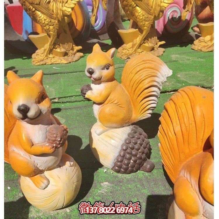 集游樂、景觀、動(dòng)物園于一體的玻璃鋼仿真卡通動(dòng)物游樂場(chǎng)