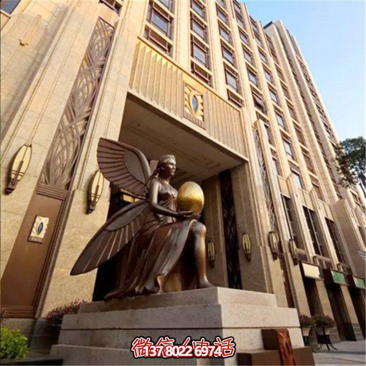 玻璃鋼仿銅西方女人物雕塑，為小區(qū)、寫字樓門前添彩