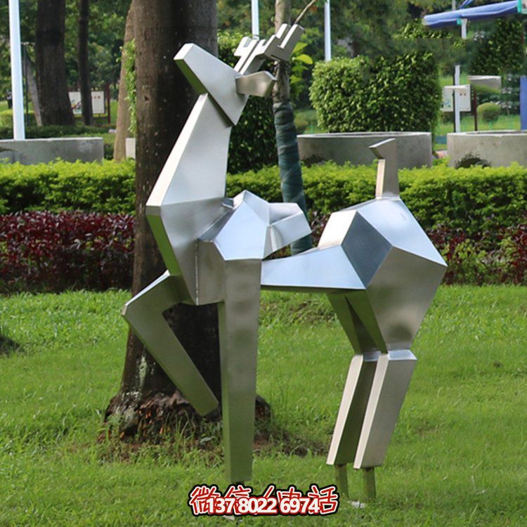 不銹鋼幾何切面鹿雕塑，優(yōu)雅動(dòng)物景觀擺件