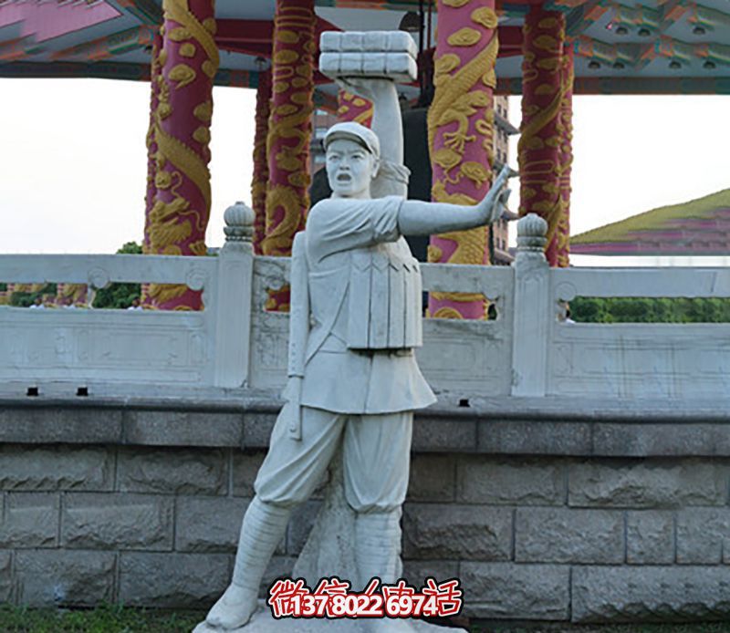 董存瑞景觀雕塑，點綴廣場景觀