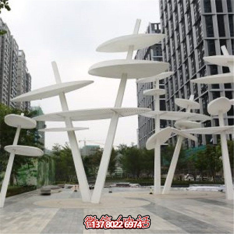 精美不銹鋼雕塑，點(diǎn)綴大型房地產(chǎn)廣場(chǎng)城市園林景觀
