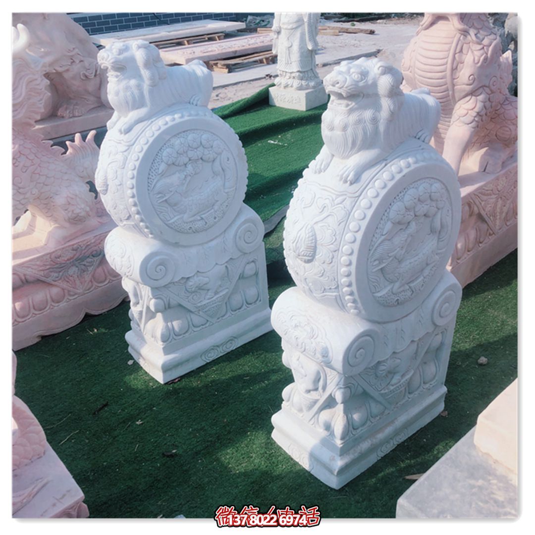 精美石雕獅子雕塑，裝點(diǎn)精致庭院